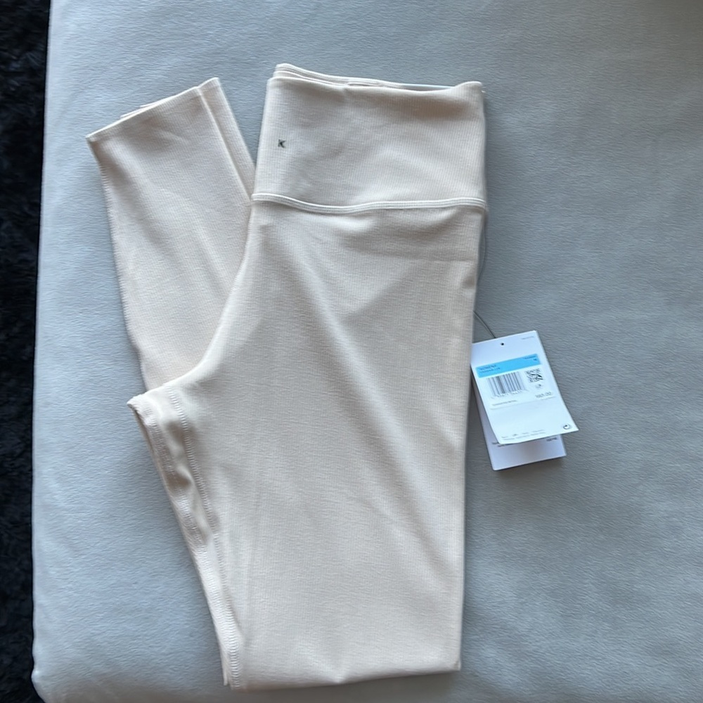 New Nike One Luxe Dri-FIT Rib Leggings in Sand Drift Size Medium - Picture 6 of 6